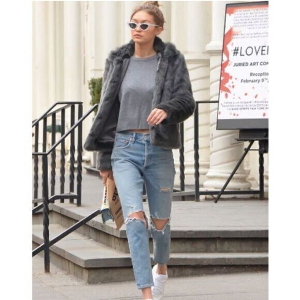 AGOLDE Jamie High Rise Classic Distressed Straight Leg Jeans in Dakota Wash